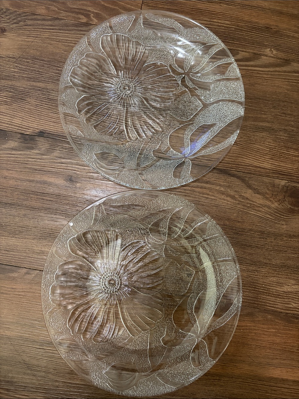 Vintage KIG Malaysia Glass Plate ,10" Pressed Clear Flower Dinner Plate,2 pc!!